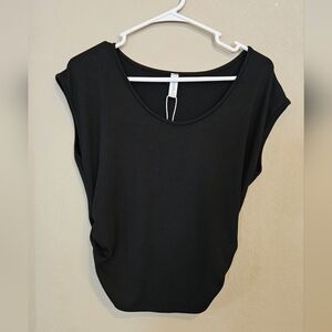 Womens Black Sleeveless Scoop Neck Top